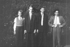 4-Freunde-v.li_.-Dieter-Patzack-Wilfr.-Simmer-Fritz-Gebhardt-Frieder-Katsch-ca-1957-50